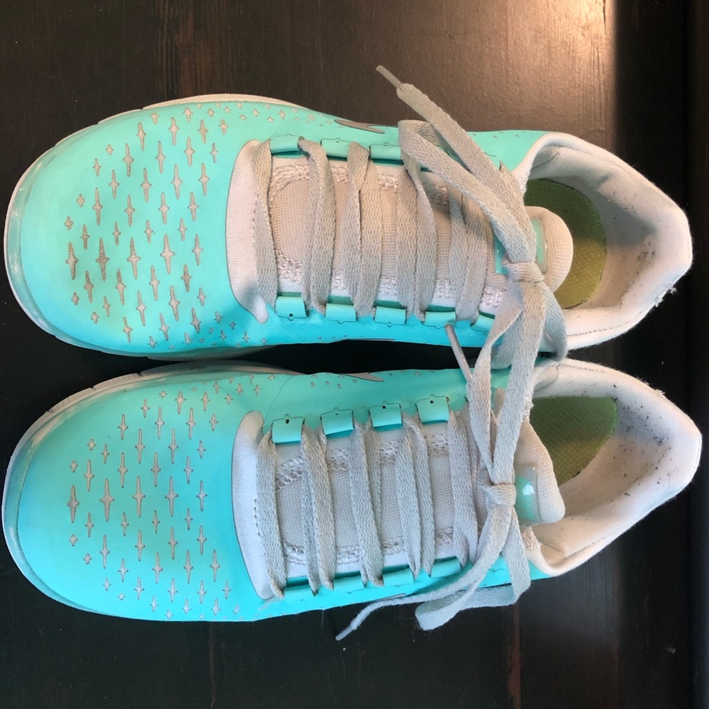 Tiffany blue nike free